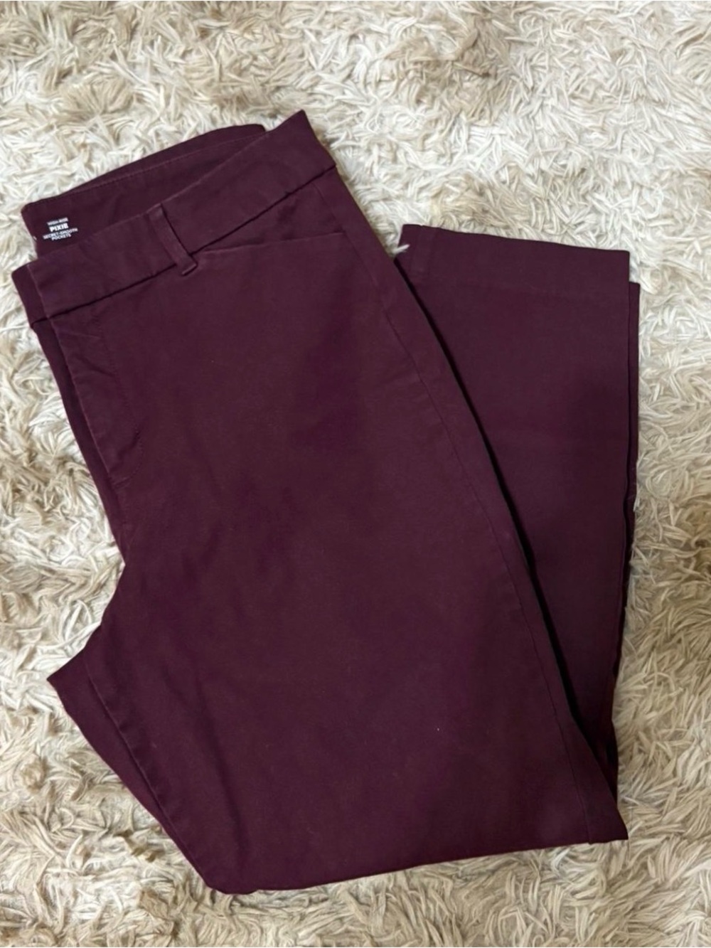 Old Navy Women’s Maroon Red High Rise Pixie Secret Smooth Pockets Pants/Slacks